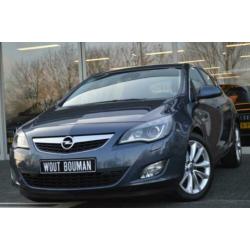 Opel Astra 1.6 Turbo 180 pk Sport Aut. Navi Xenon Clima Pdc