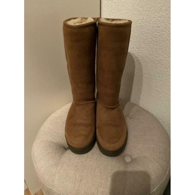 UGG classic tall mt 5 (36) NIEUW