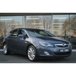 Opel Astra 1.6 Turbo 180 pk Sport Aut. Navi Xenon Clima Pdc