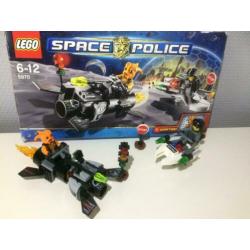 Complete Lego space police type nr 5970. Jaar 2009