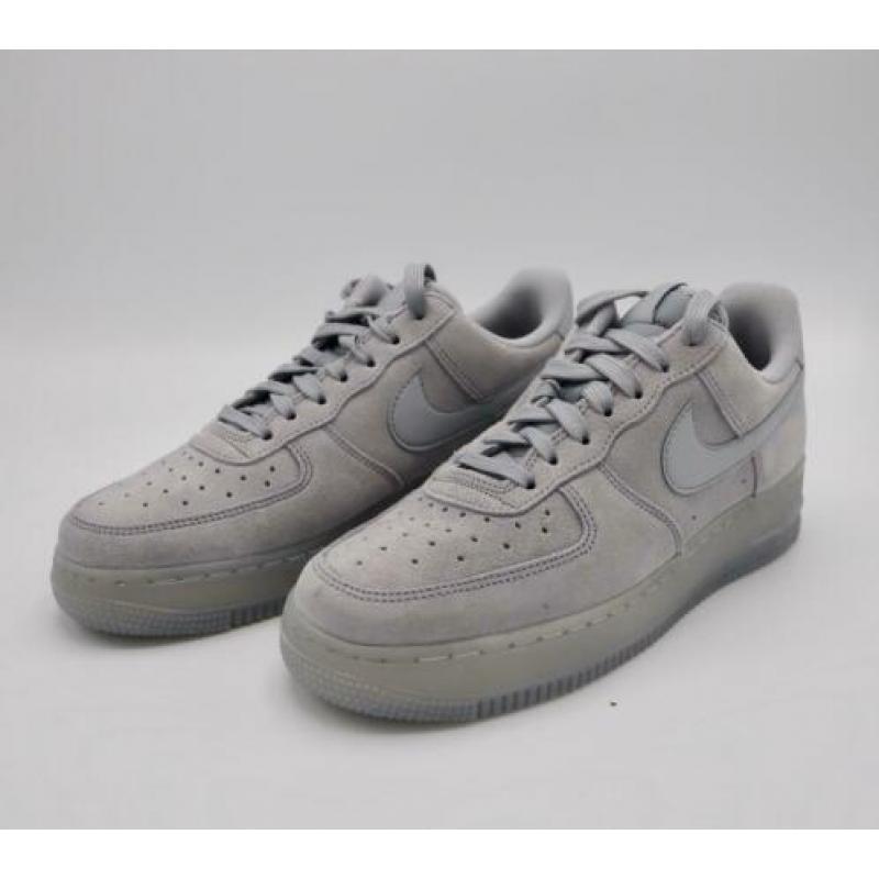 Nike Air Force 1 ‘07 Grey Suede - EU 38.5