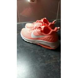 Roze Nike air sport schoenen.