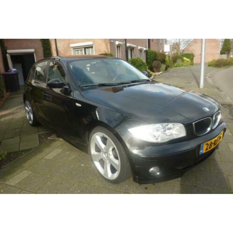 BMW 1-Serie 2.0 118D 2005 Zwart