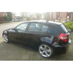 BMW 1-Serie 2.0 118D 2005 Zwart