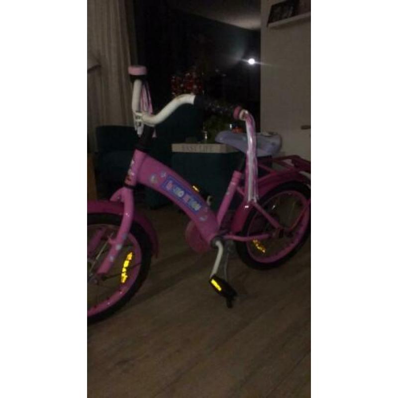 Meisjes hello kitty fiets