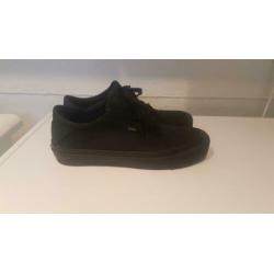 Zwarte Vans sneakers mt 39