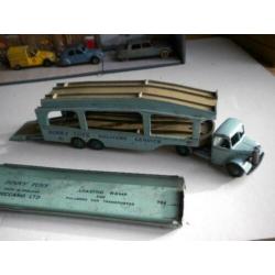 Dinky Toys-Bedford Pullmore Transporter-nr. 582 + oprijplaat