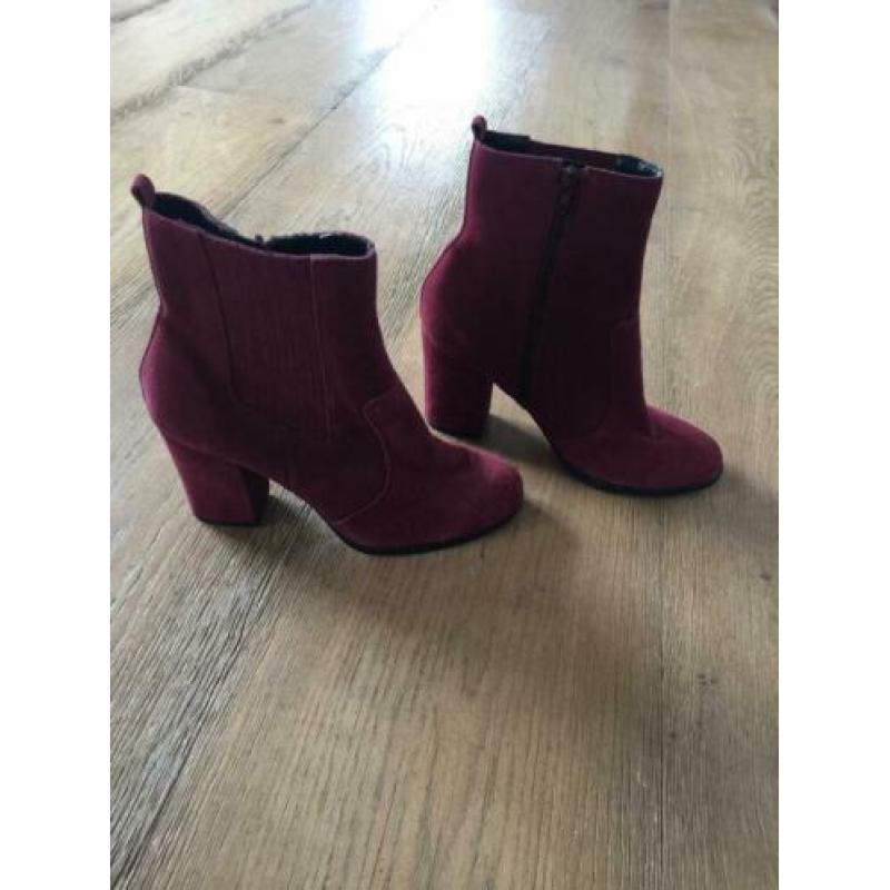 Soho dames laarsjes, nieuw, maat 40,bordeaux rood