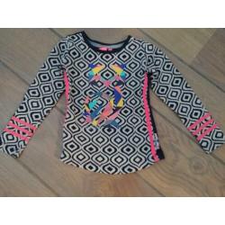 Super leuk meisjes shirt van B Nosy met print in maat 86/92