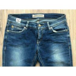 DRYKORN "IN" jeans maat 27 - lengte 36