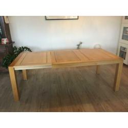 Gratis! Uitschuifbare unieke tafel massief hout