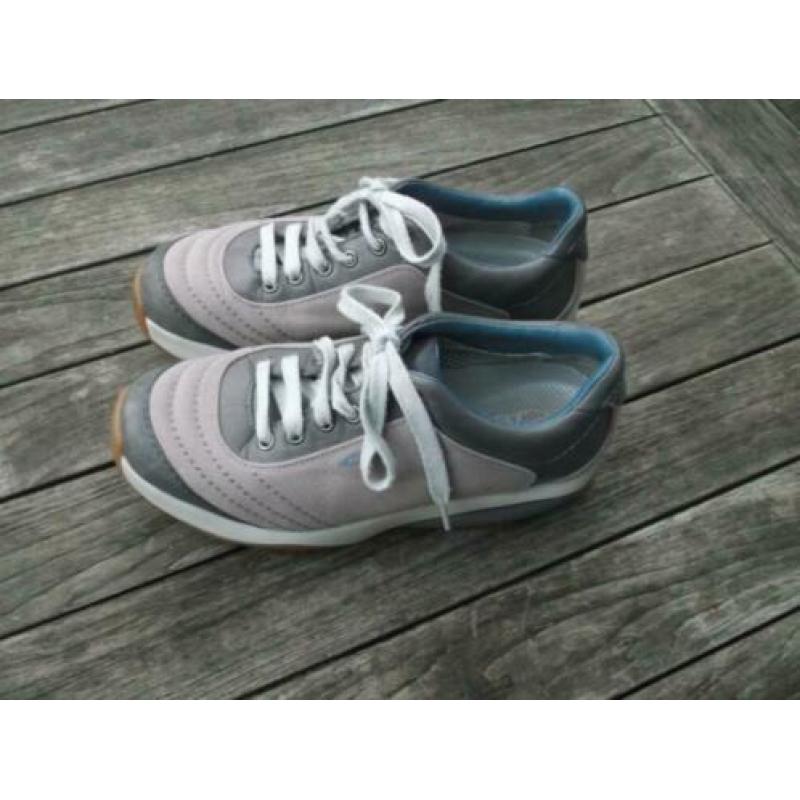 Mooie MBT sneakers maat 37 2/3