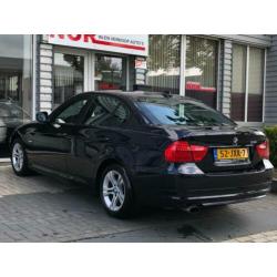 BMW 3-serie 318i Business Line Sedane Airco Navigatie in top