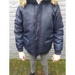 Kinderjas donkerblauw van canada goose maat 152/158 te koop