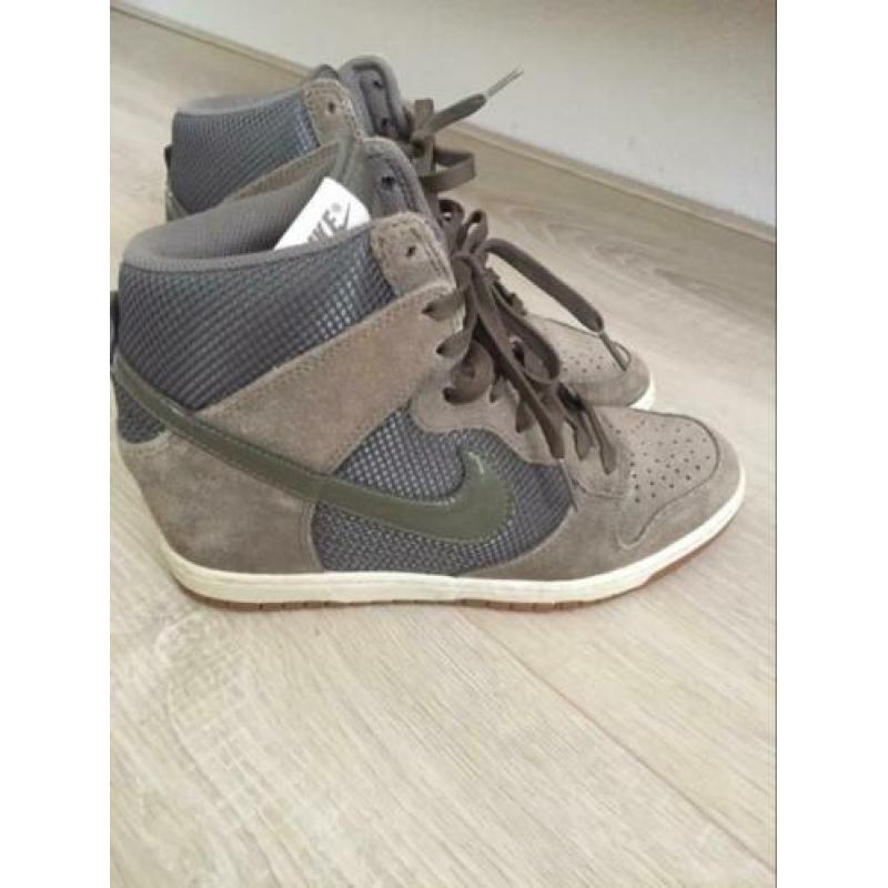 Nike dunk sky hi maat 40