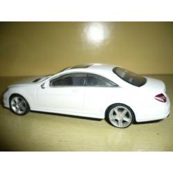 Mie18> oude raster mercedes cl63 amg