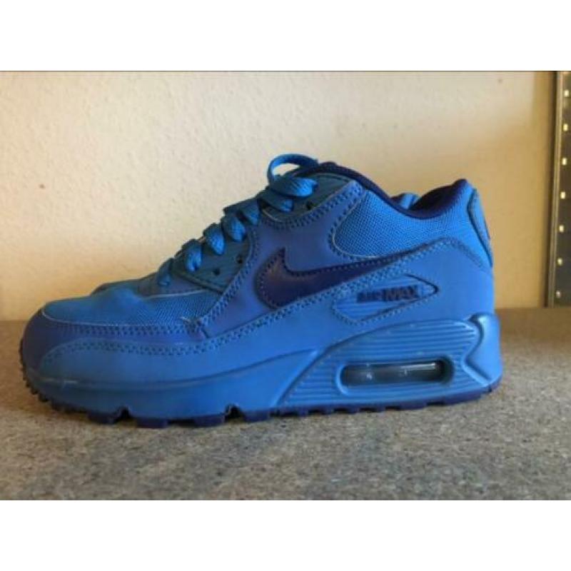 Nike Air Max 90 (35.5)