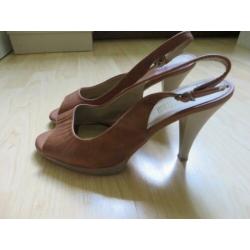 Peeptoe open hoge hakken pumps sandaal maat 41 cognac bruin