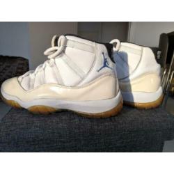 ? Nike Air Jordan 11 Columbia uit 2001 - maat 44