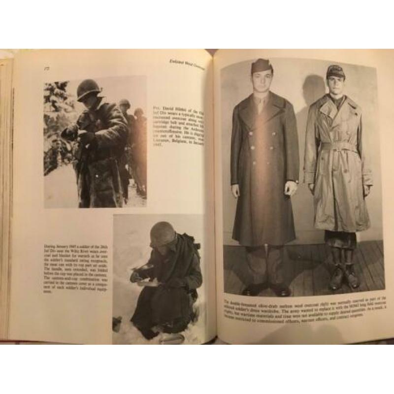 US ARMY uniforms WW2