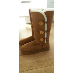 Nieuwe uggs maat 42