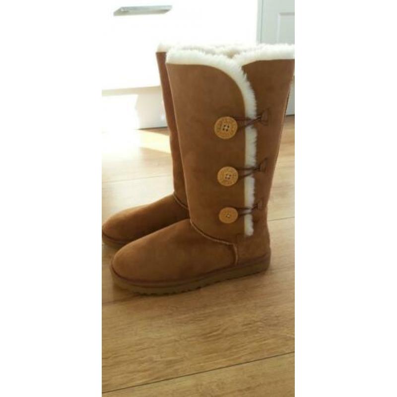 Nieuwe uggs maat 42