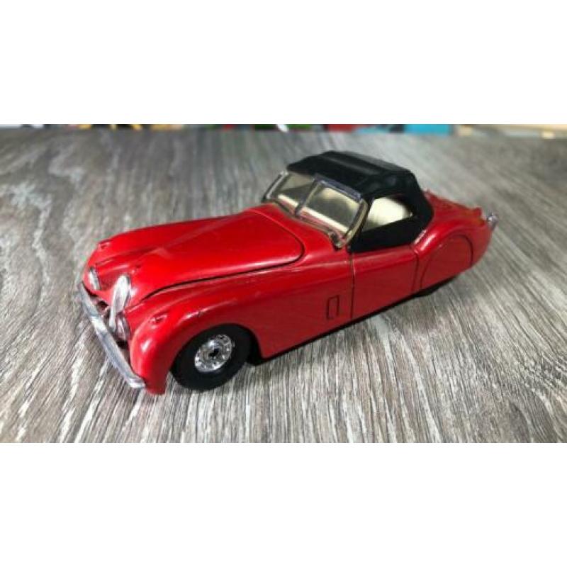 Jaguar XK 120 1/43 corgi VAVB