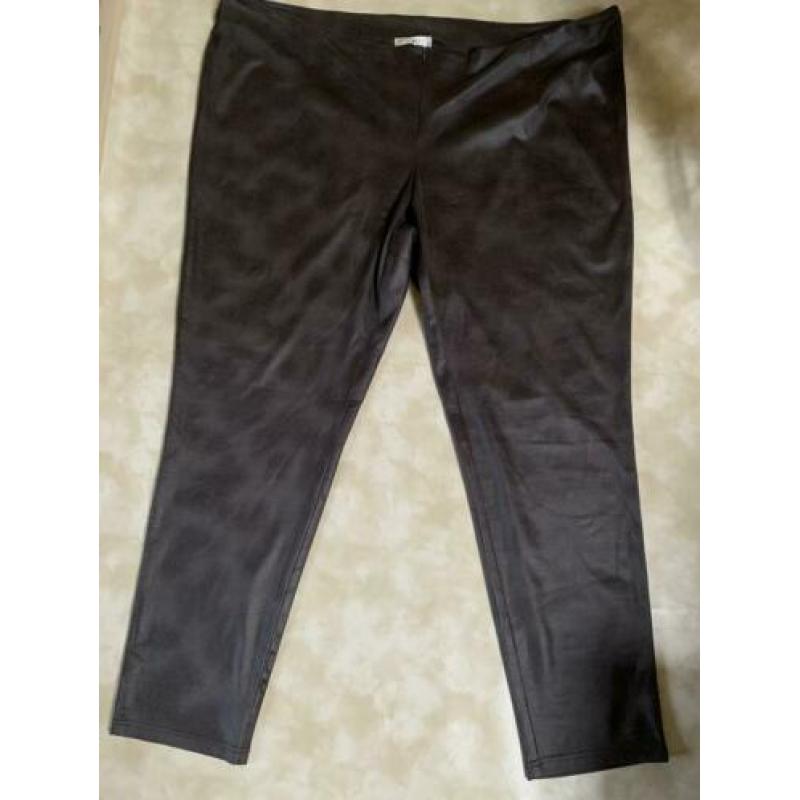 Nieuwe gave imitatie leren legging/broek van Jorli (Maat 52)