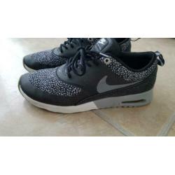 Nike Air max dames of meisjes zwart grijs schoenen maat 37.5