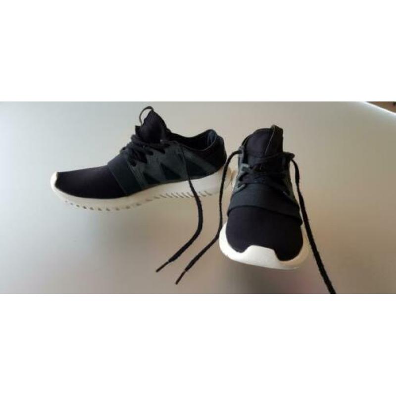 Adidas Tbular Viral sneaker 40