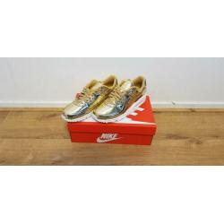 Nike moeder + dochter (QS!) air max 90 metallic gold