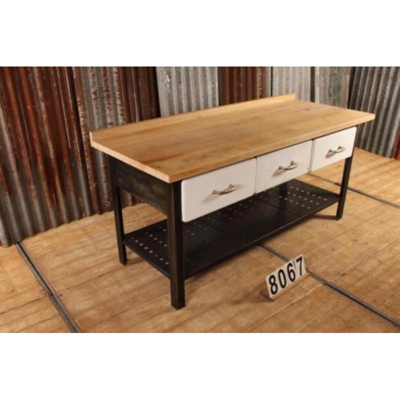 Industriële vintage werkbank/toonbank/dressoir nr.8067