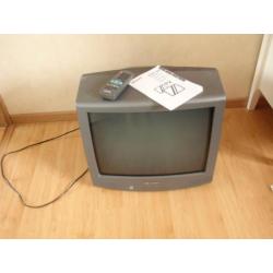 Goedwerkende Kleuren TV van Sharp - 55cm