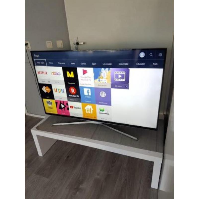 Te Koop Prachtige Samsung UE50J6200 50 inch FHD Smart tv