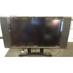 Tatung lcd tv 69 cm beelddiagonaal met afstandsbediening