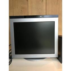 Sony SDM-N80 18 inch beeldscherm en unit